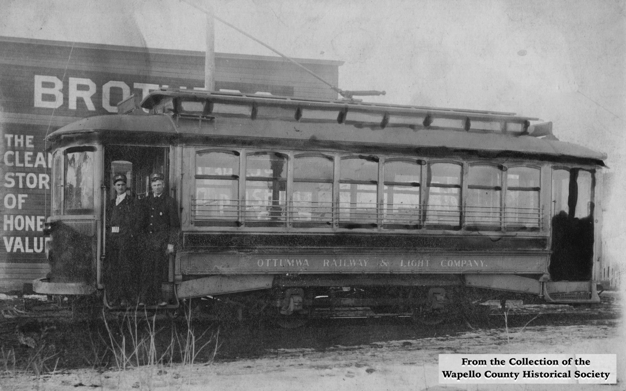 Ottumwa Railway & Light Company streetcar early 1900s